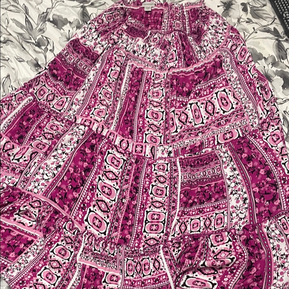 Avenue Pink and Black Patterned Skirt